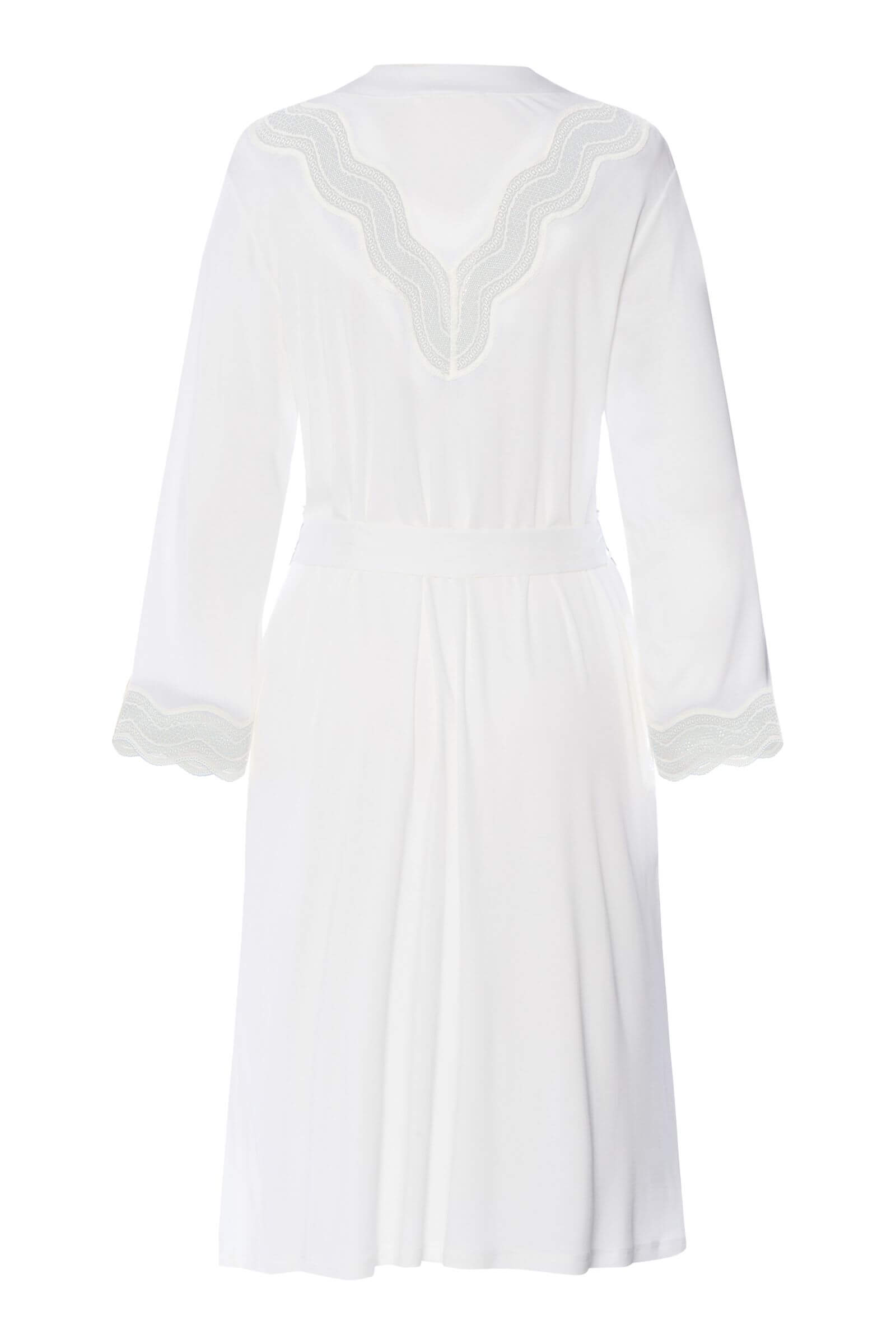 Халат из микромодала с кружевными вставками. Цвет Белый (070102)