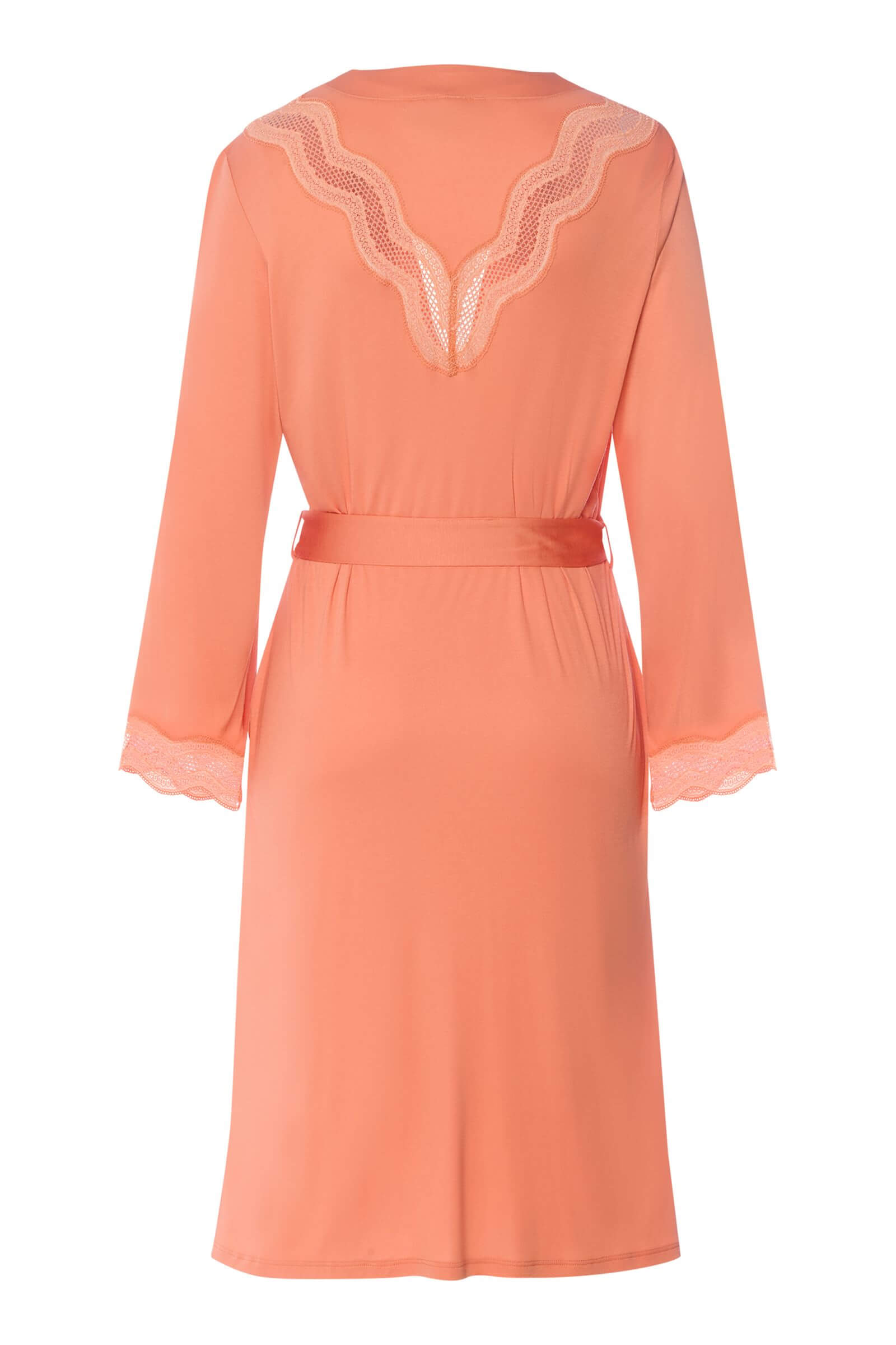 Халат из микромодала с кружевными вставками. Цвет Персиковый (072288)