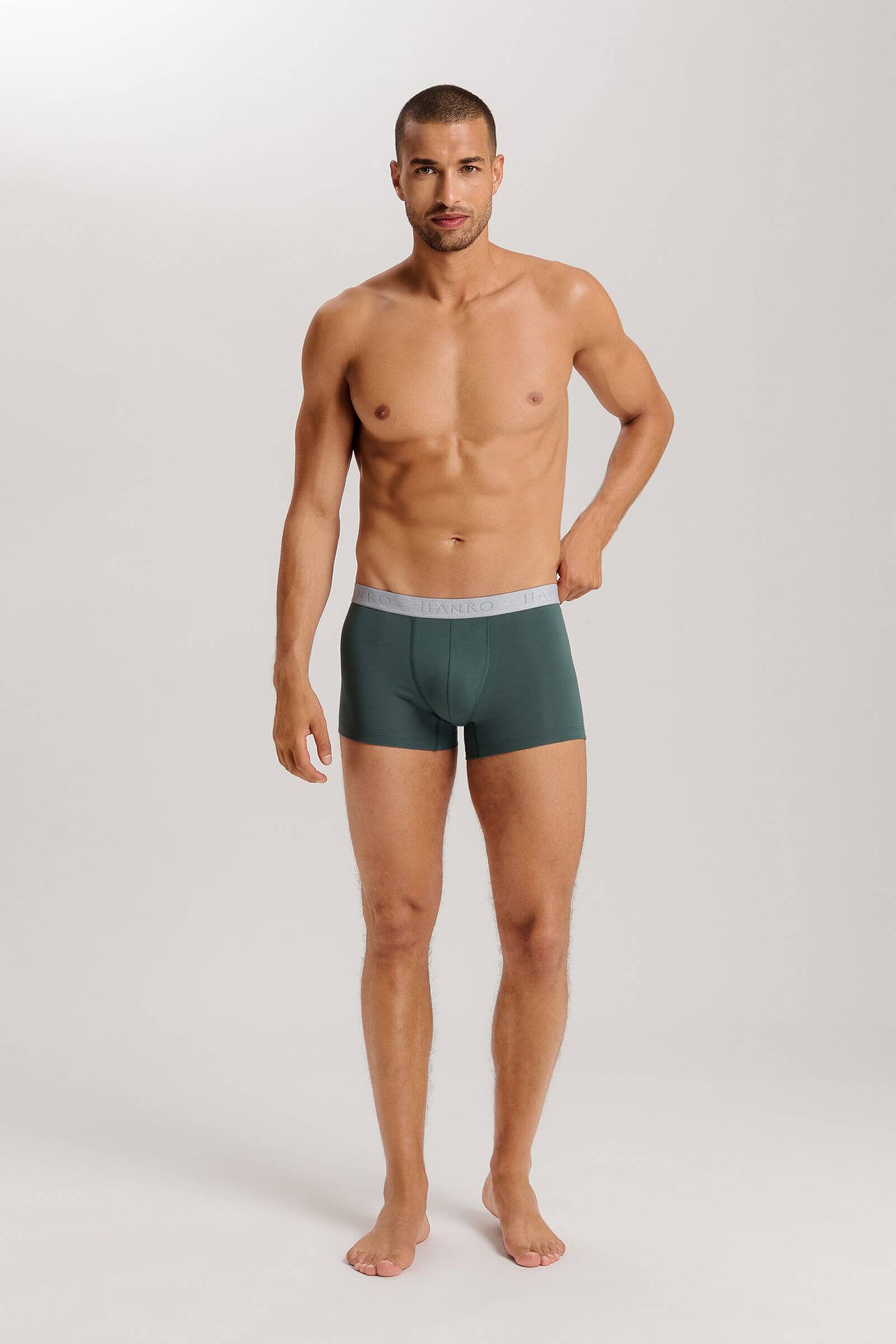 Комплект хлопковых боксеров-брифов. Цвет Набор цветов (073022)