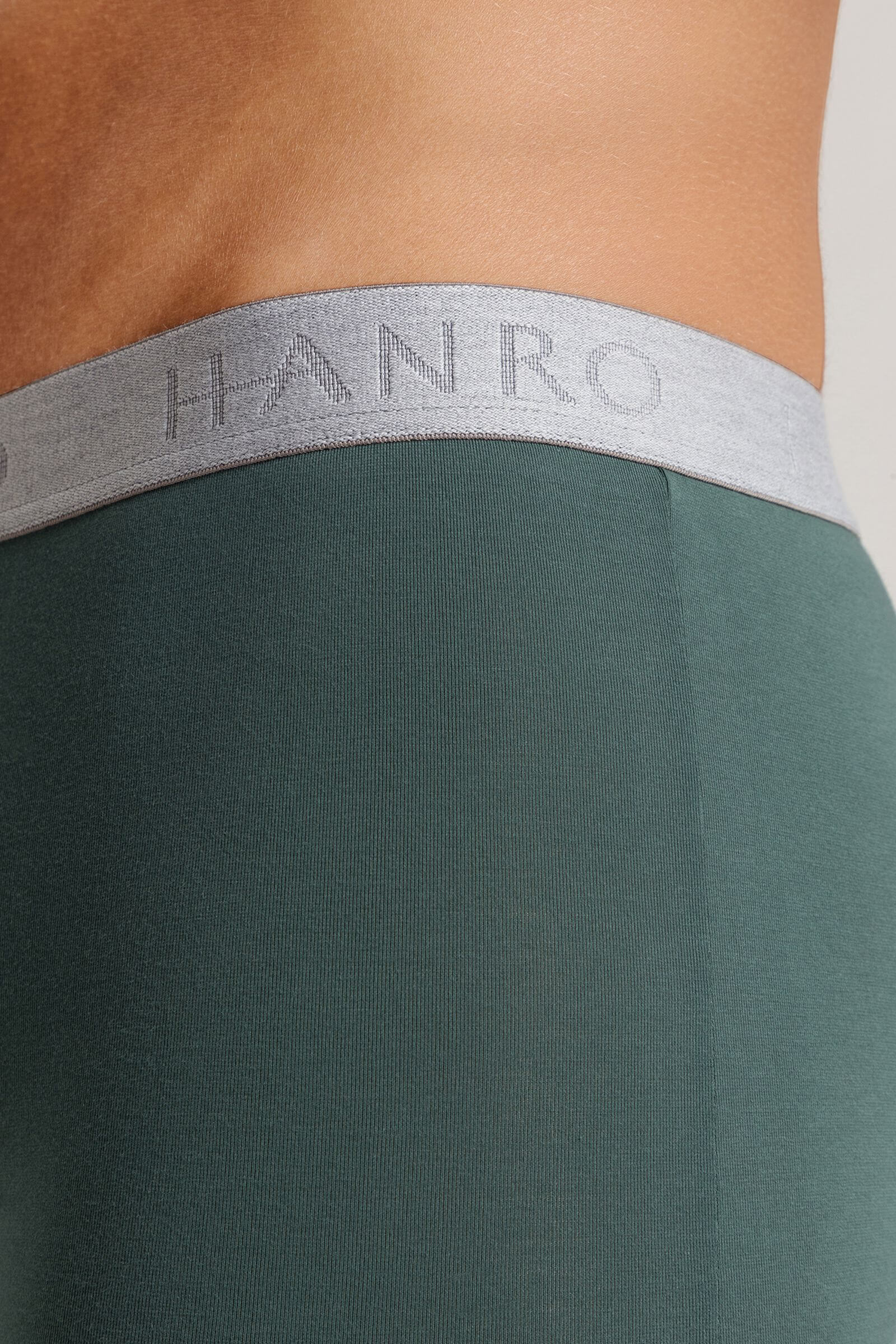 Комплект хлопковых боксеров-брифов. Цвет Набор цветов (073022)