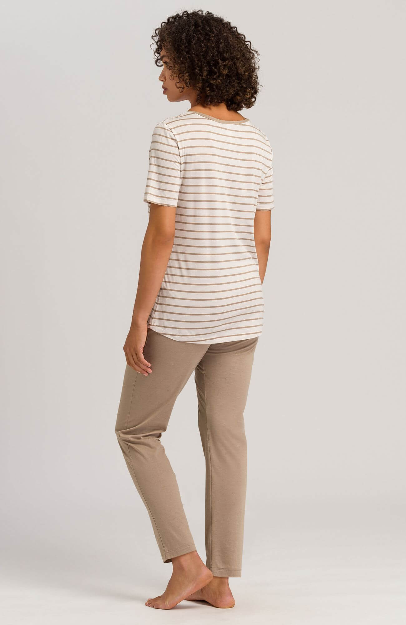 Пижама с коротким рукавом. Цвет Бежевый (072373)