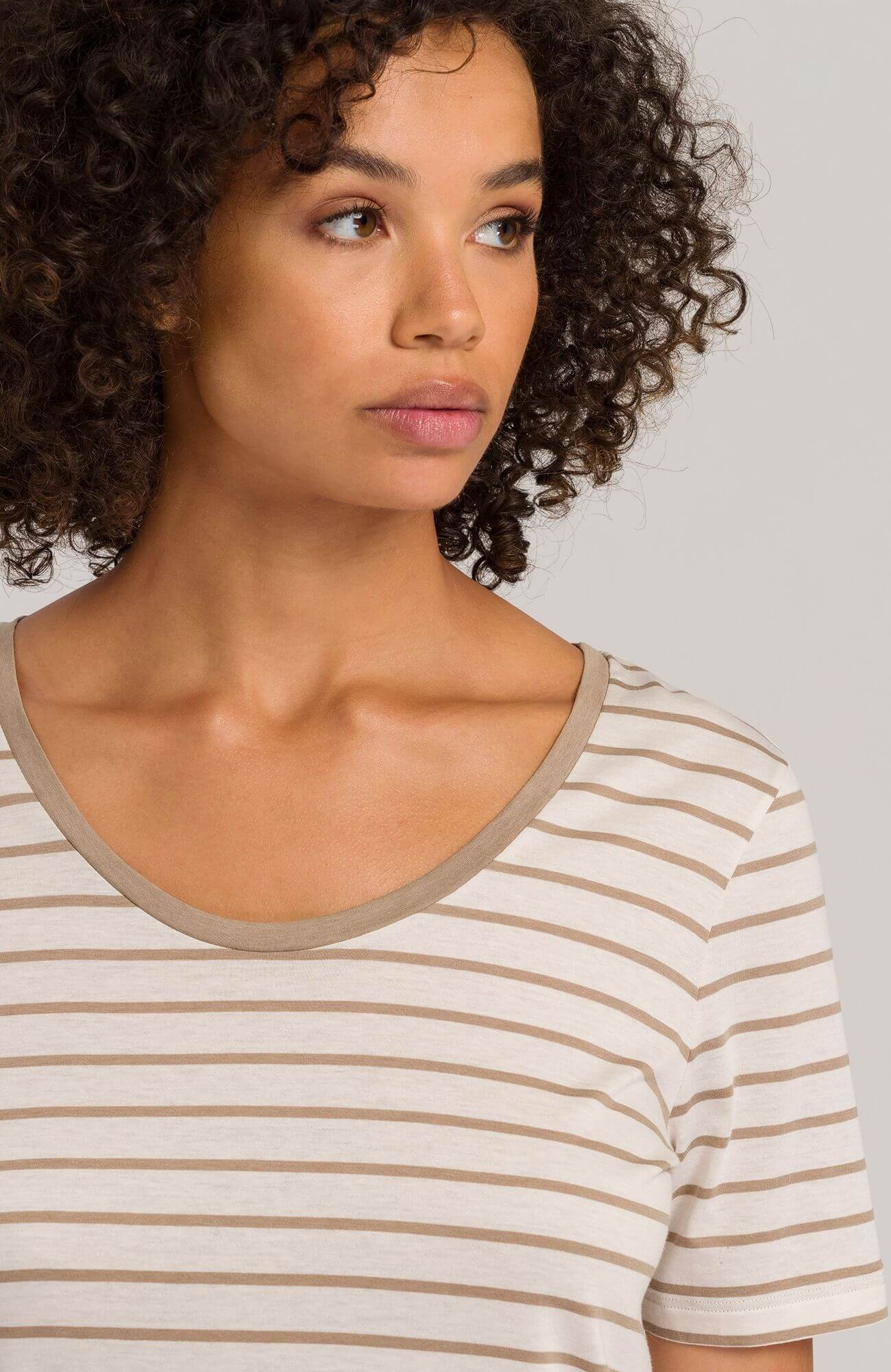 Пижама с коротким рукавом. Цвет Бежевый (072373)