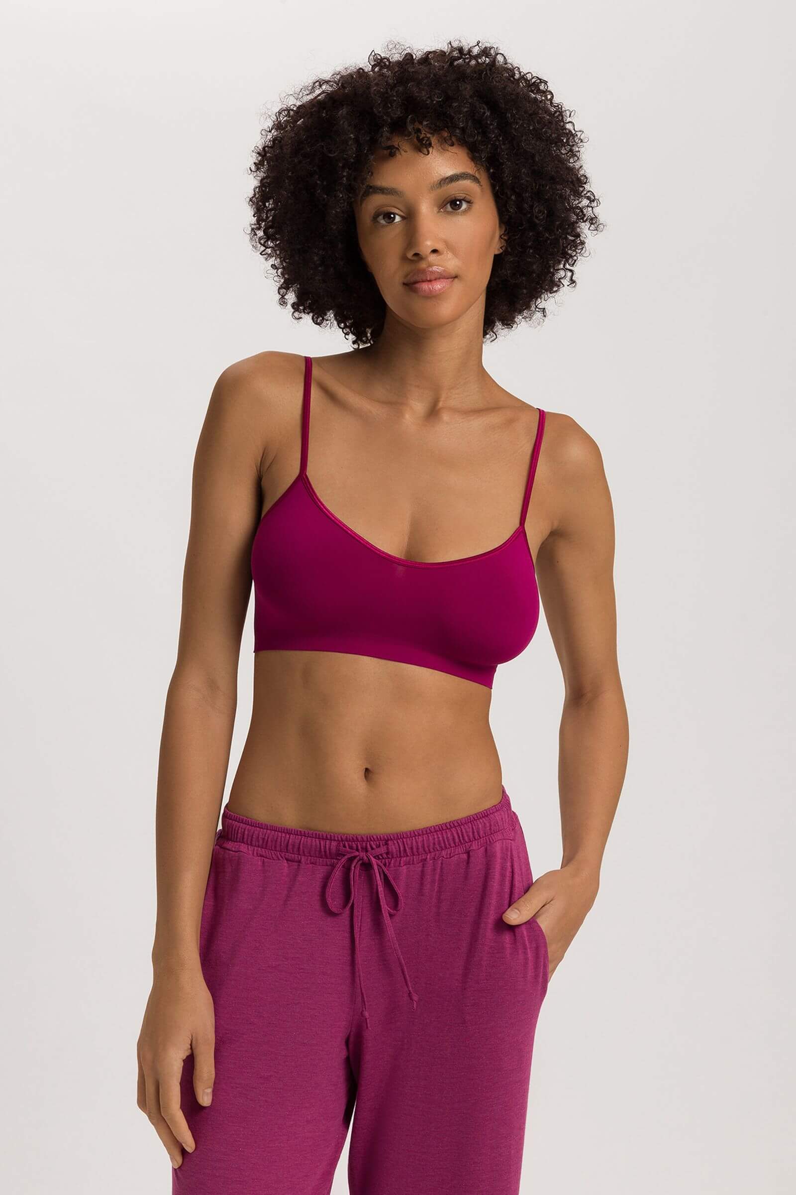 Бесшовный кроп-топ. Цвет Фуксия (072473)