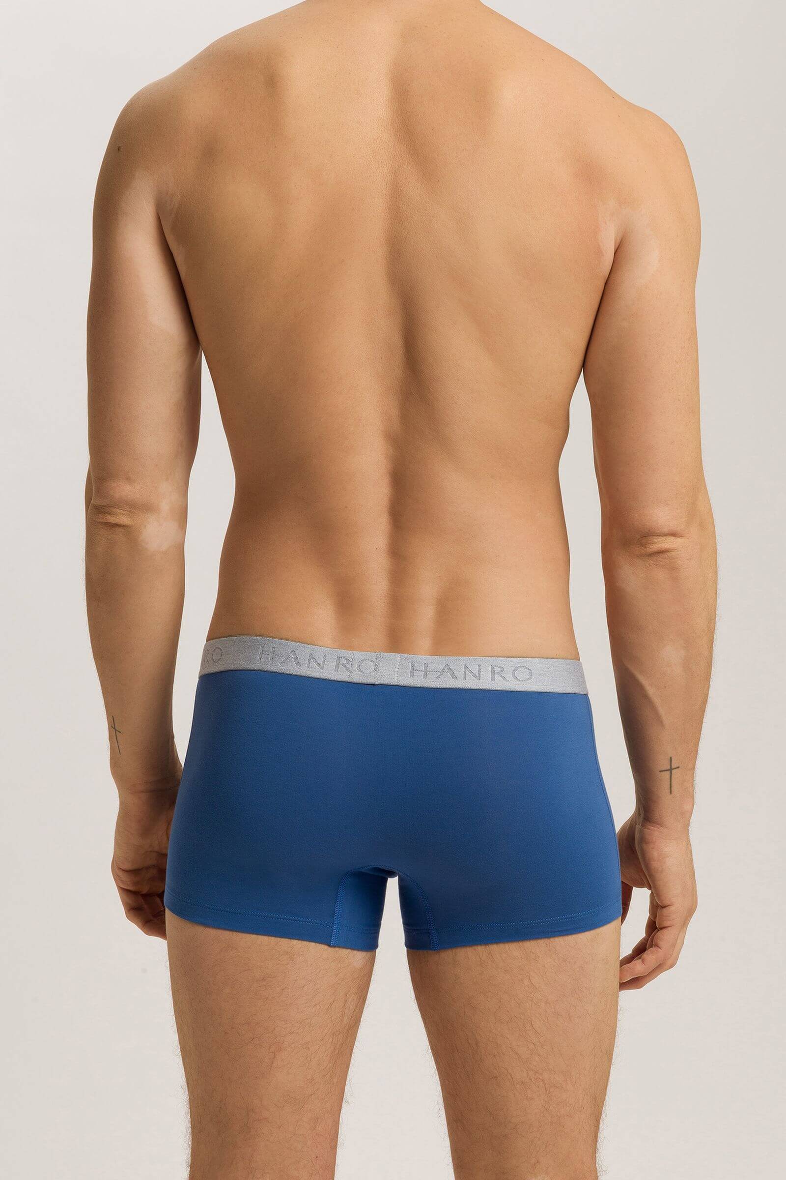 Комплект хлопковых боксеров-брифов. Цвет Набор цветов (073046)