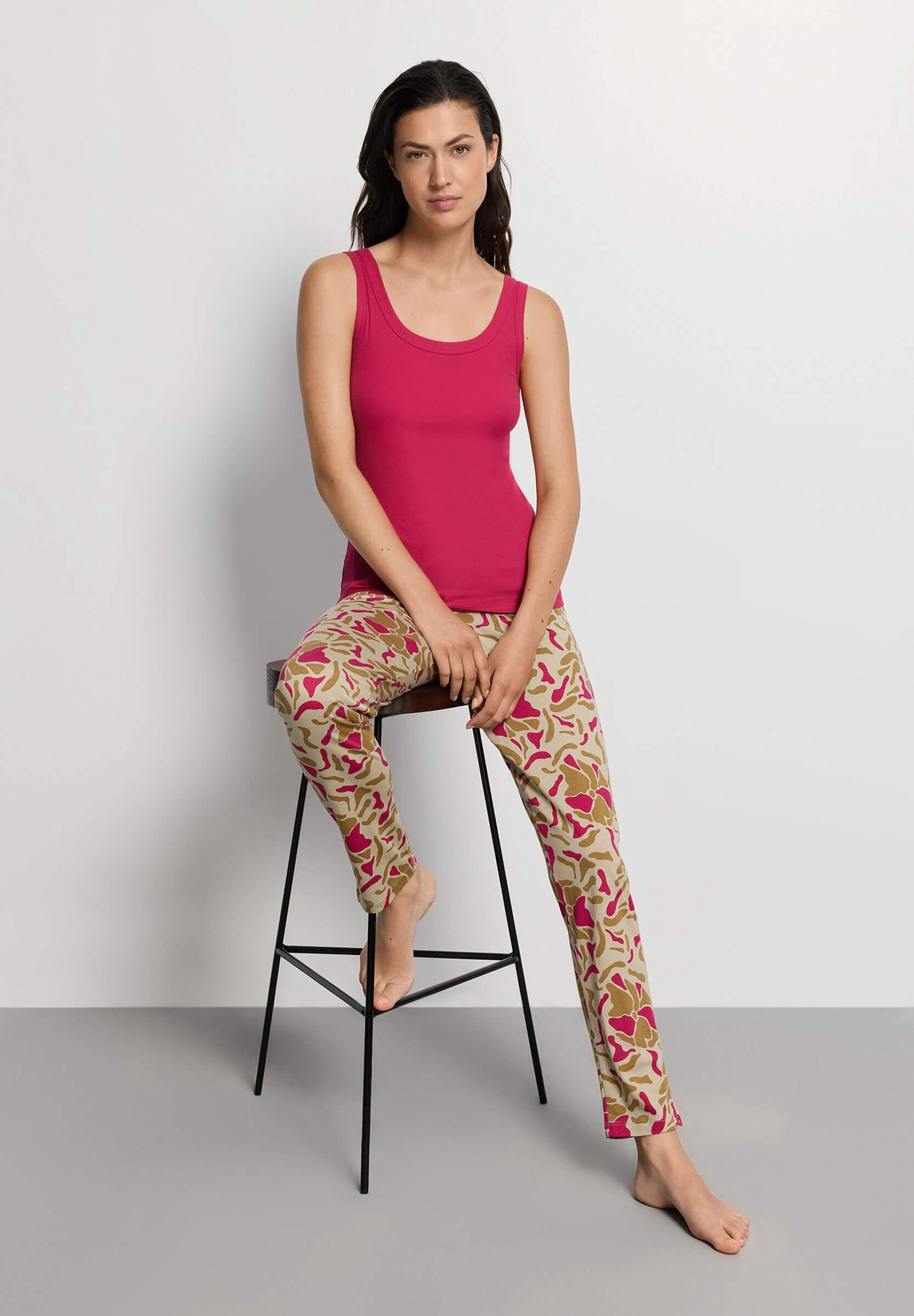 Пижамные брюки из модала и хлопка. Цвет Бежевый (073073)