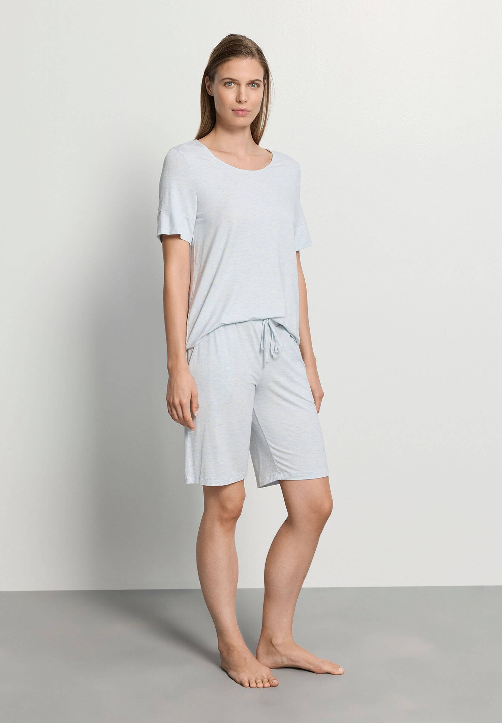 Пижамная футболка с круглым вырезом. Цвет Голубой (073081)