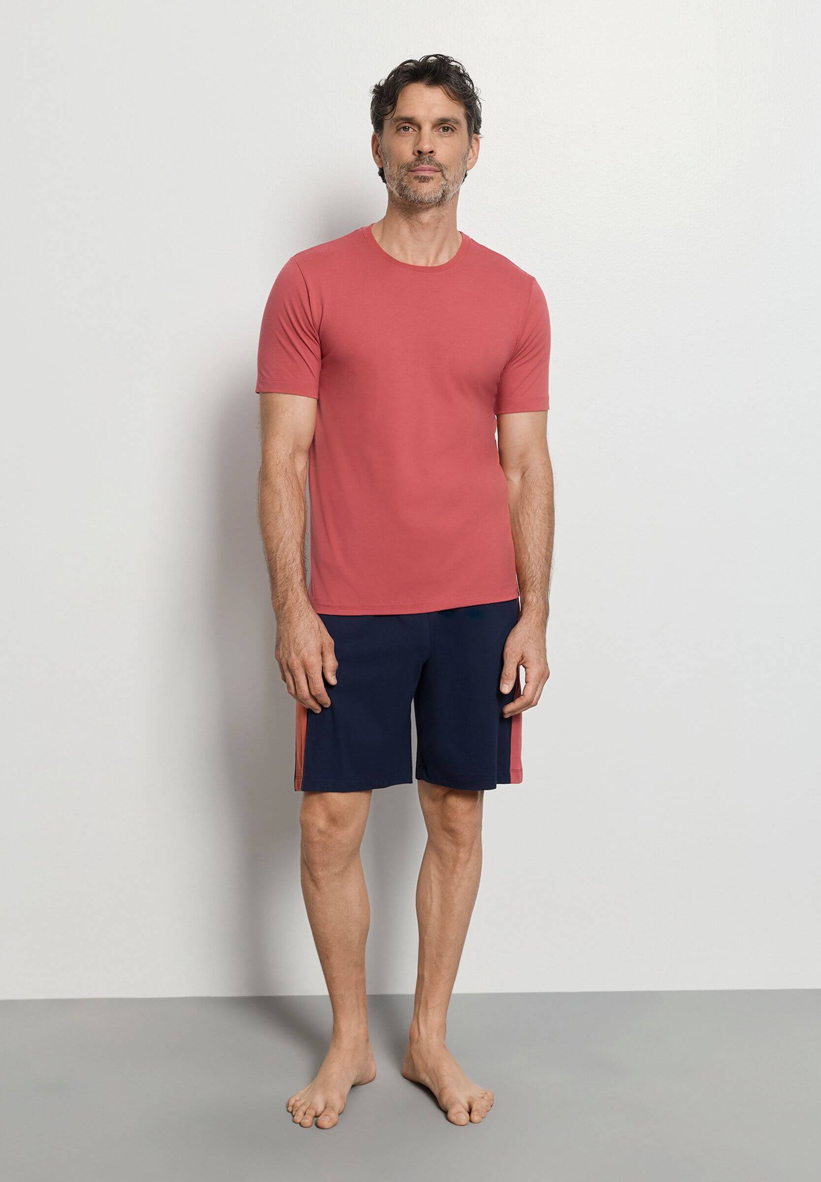 Футболка из 100% хлопка. Цвет Красный (072420)