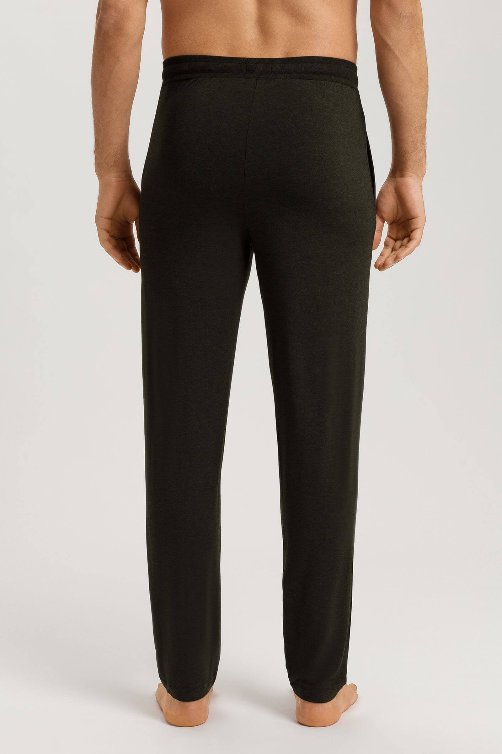 Длинные брюки из вискозы. Цвет Черный (073044)