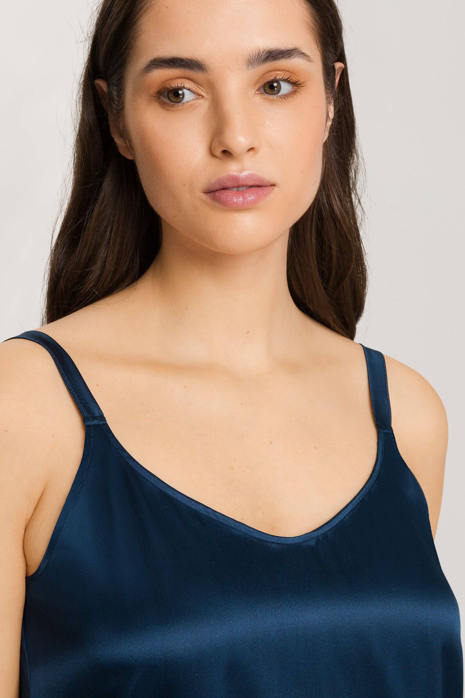 Пижамный топ на тонких бретелях. Цвет Синий (071652)