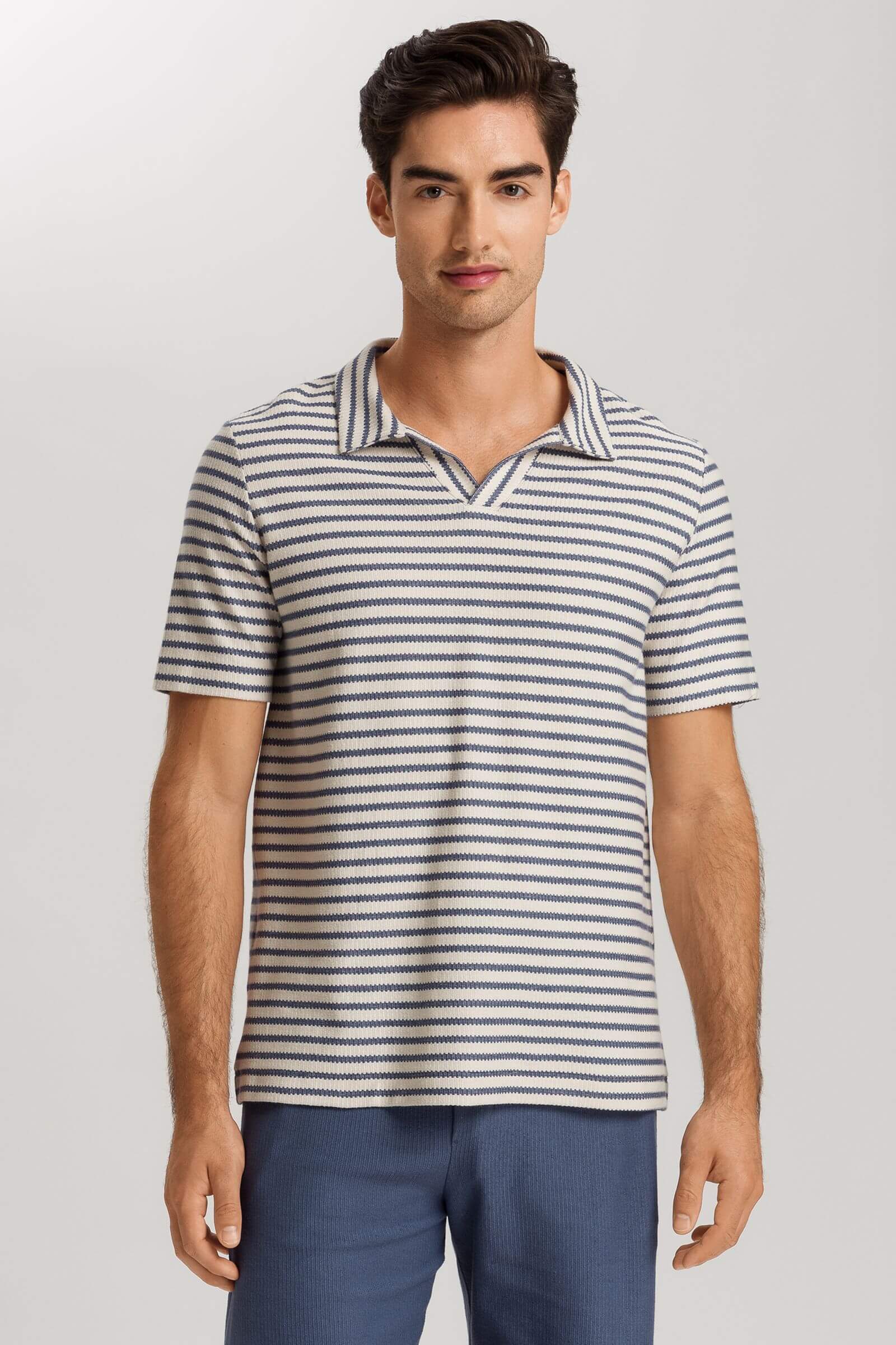 Футболка с воротником поло. Цвет Кремовый (073026)