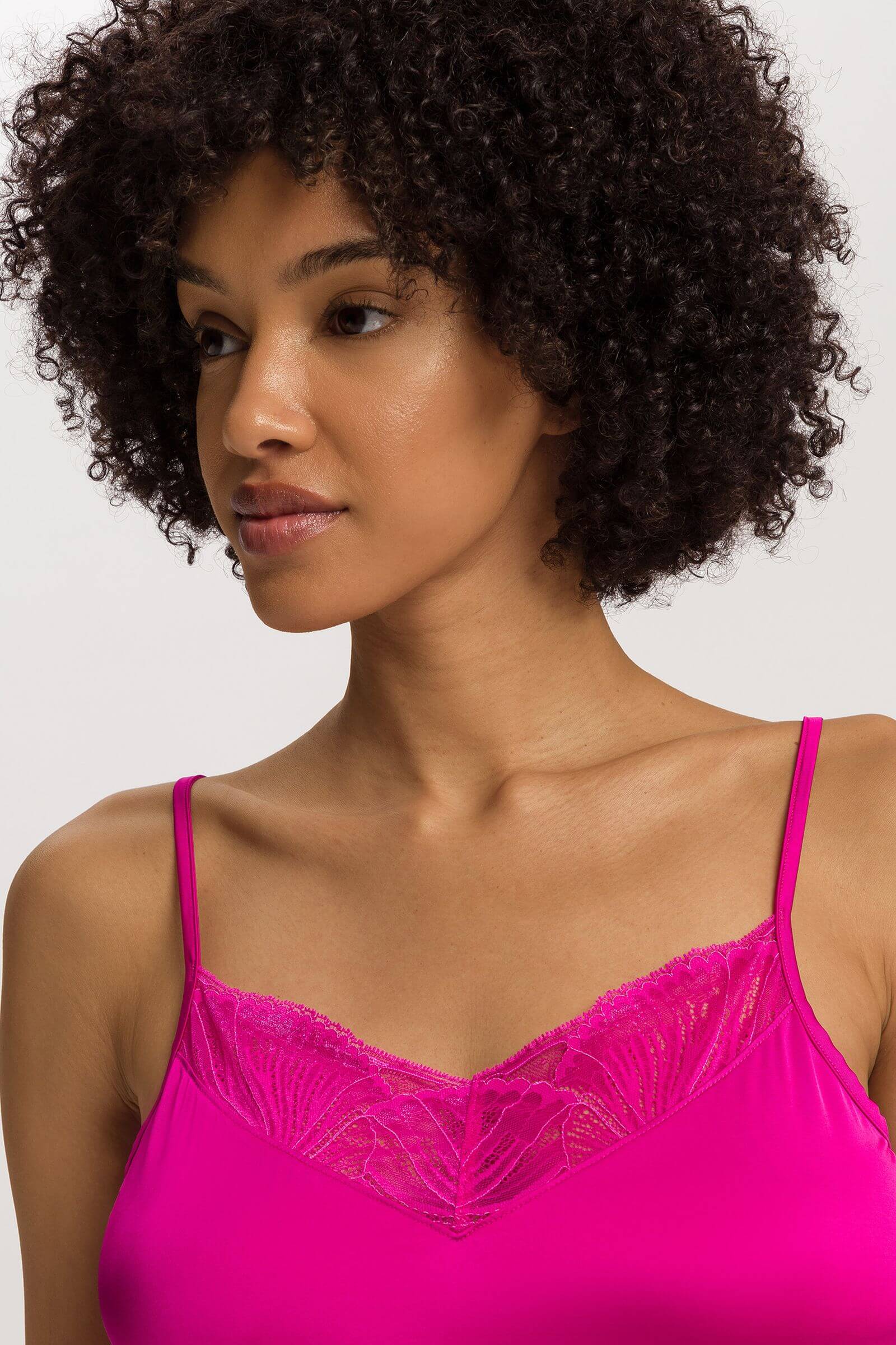 Пижамный топ из вискозы с кружевом. Цвет Фуксия (071370)