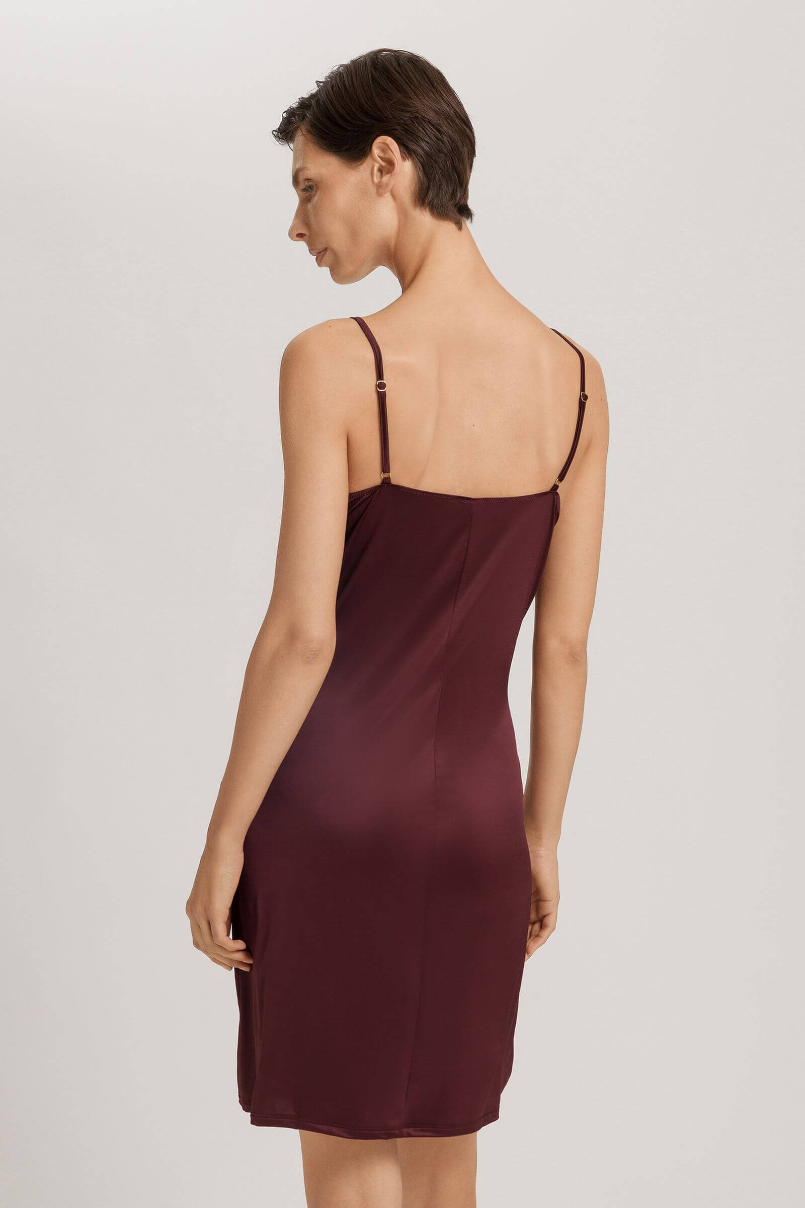 Комбинация из вискозы с кружевом. Цвет Бордовый (072421)