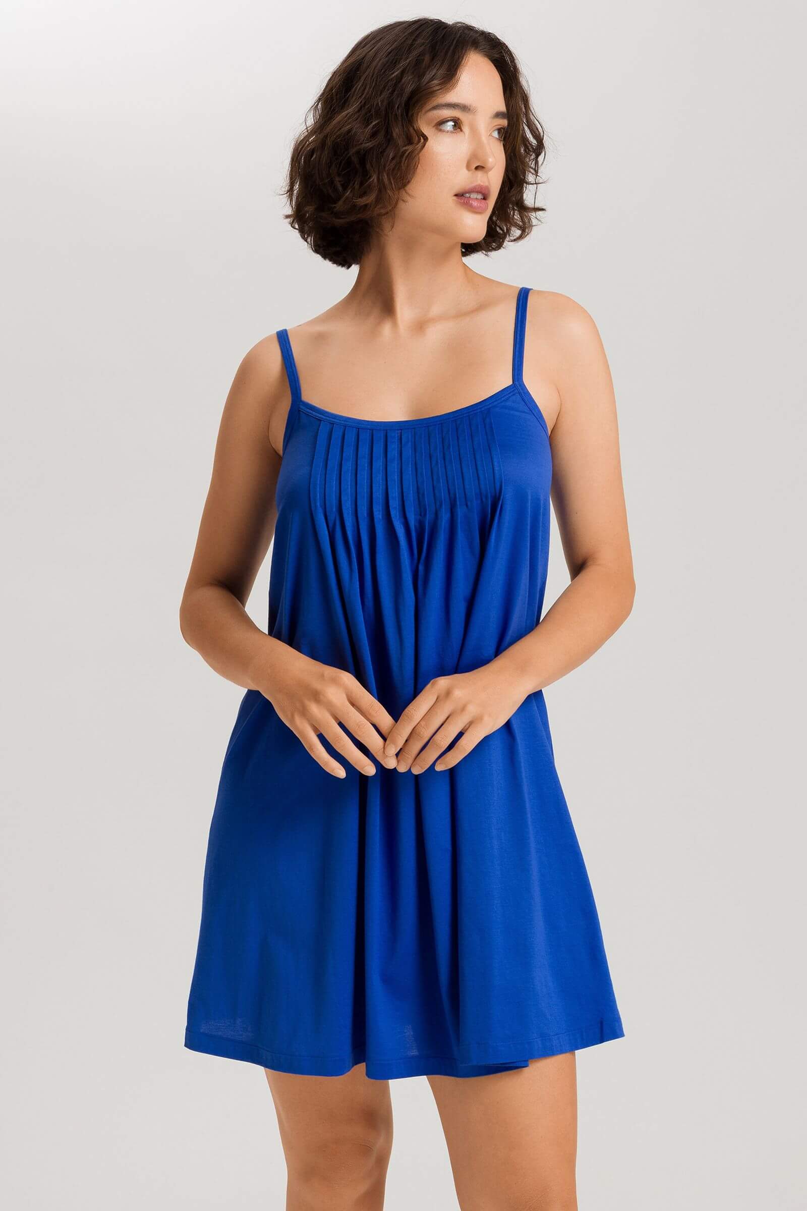 Ночная сорочка на тонких бретелях. Цвет Синий (071584)