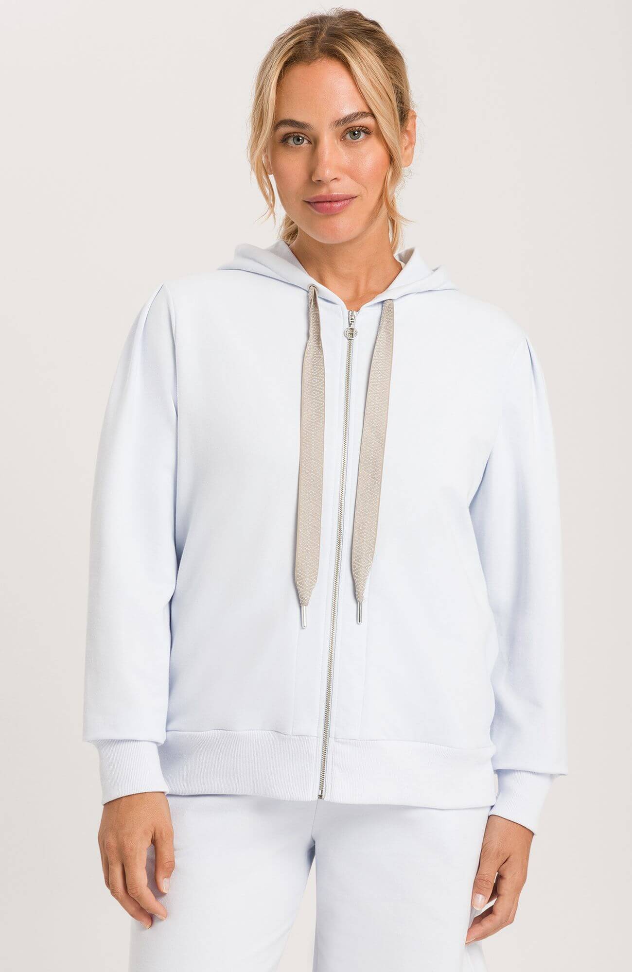 Толстовка с капюшоном. Цвет Голубой (072512)