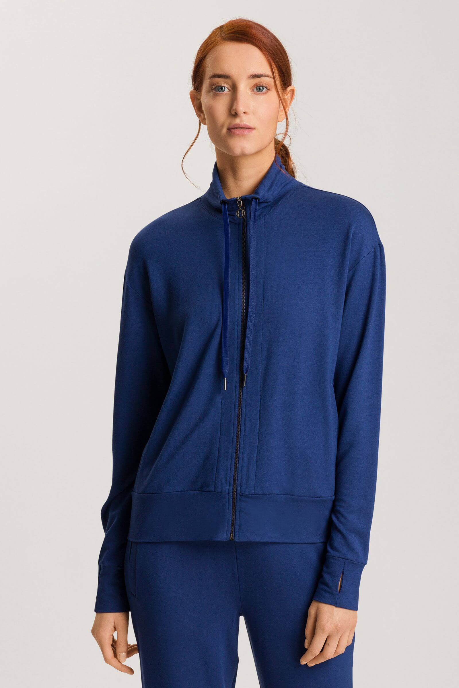 Толстовка из вискозы