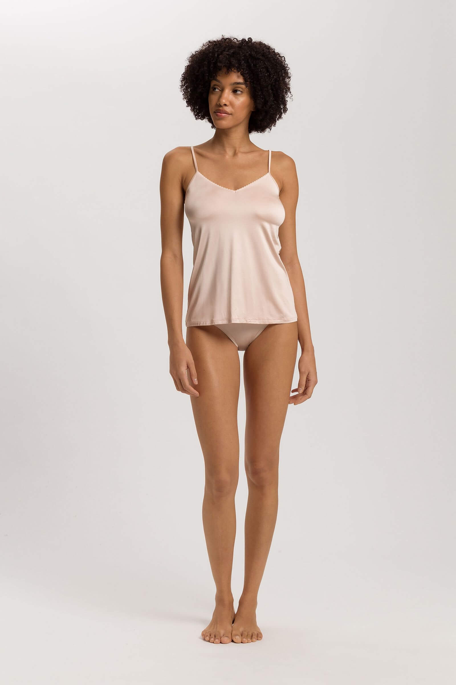 Трусы слипы из шелковистой вискозы. Цвет Бежевый (070858)