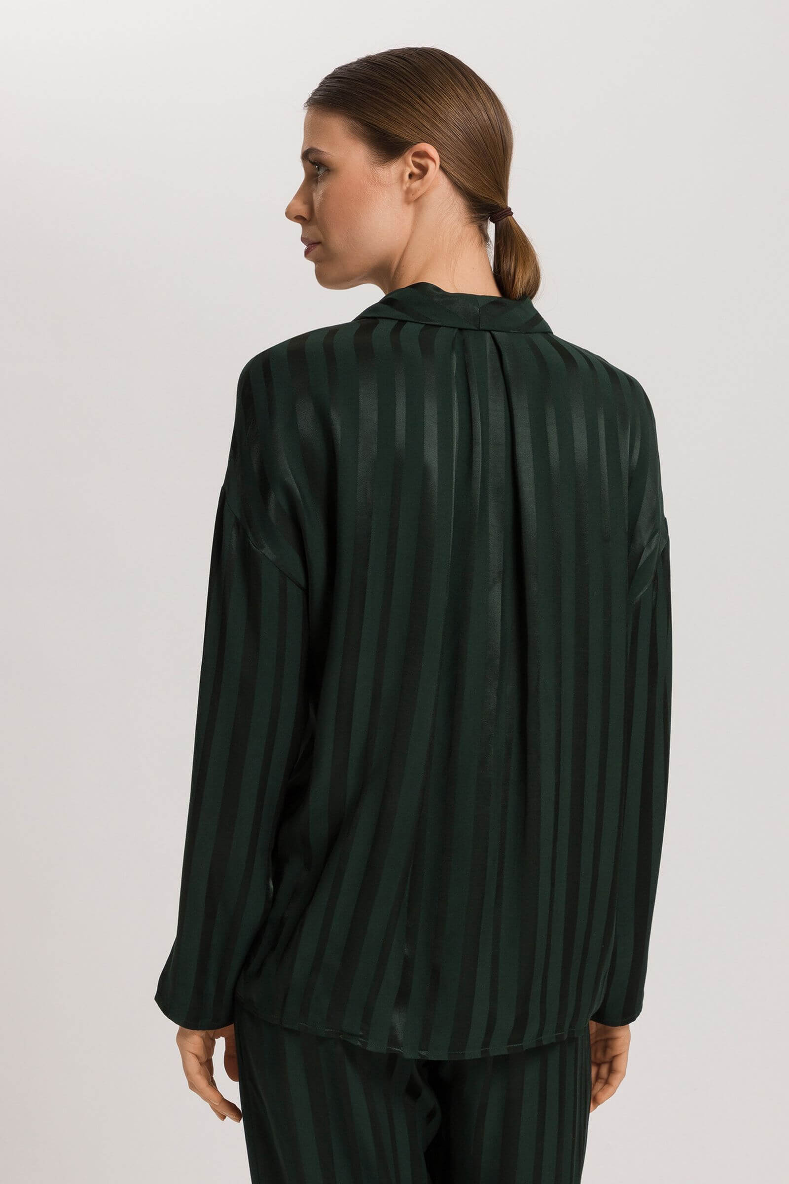 Рубашка из 100% вискозы. Цвет Зеленый (072709)