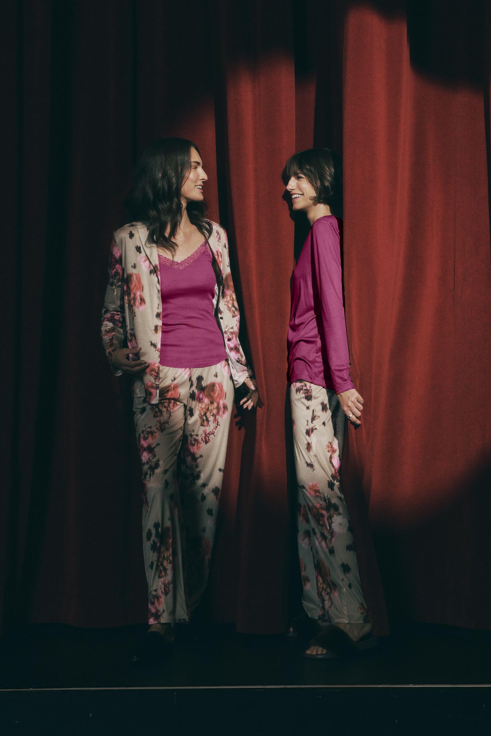 Лонгслив из 100% модала. Цвет Фуксия (072473)