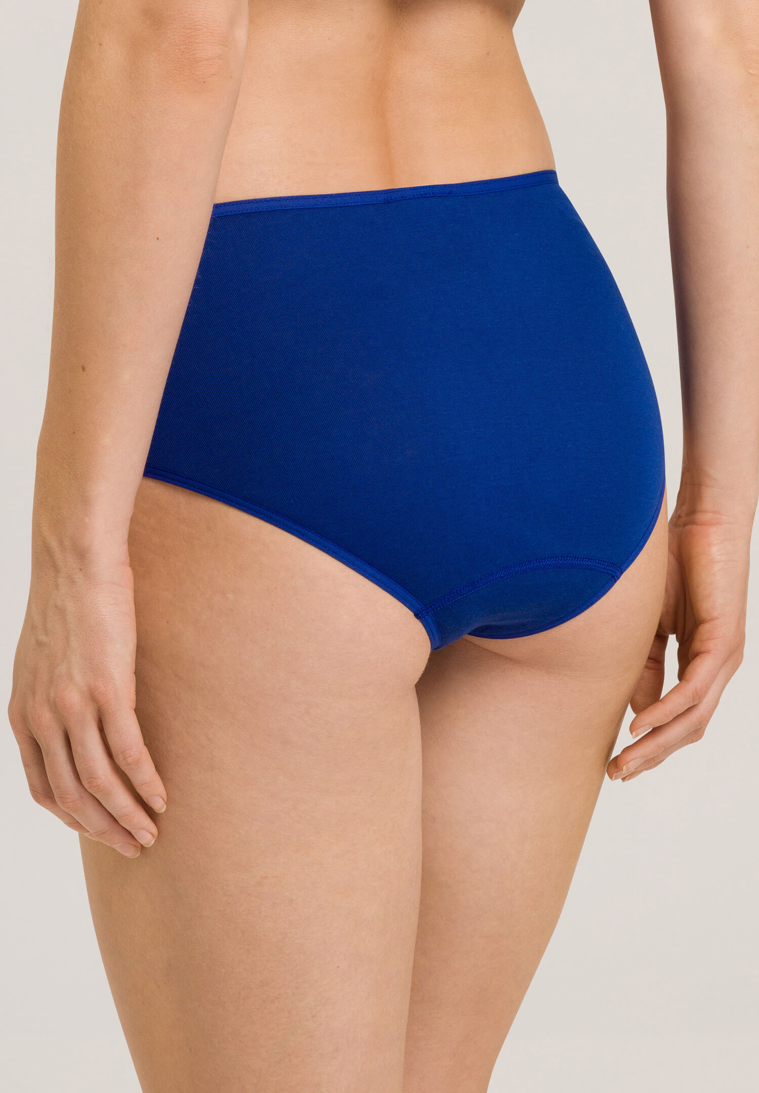 Трусы слипы с цветочной вышивкой. Цвет Синий (071653)