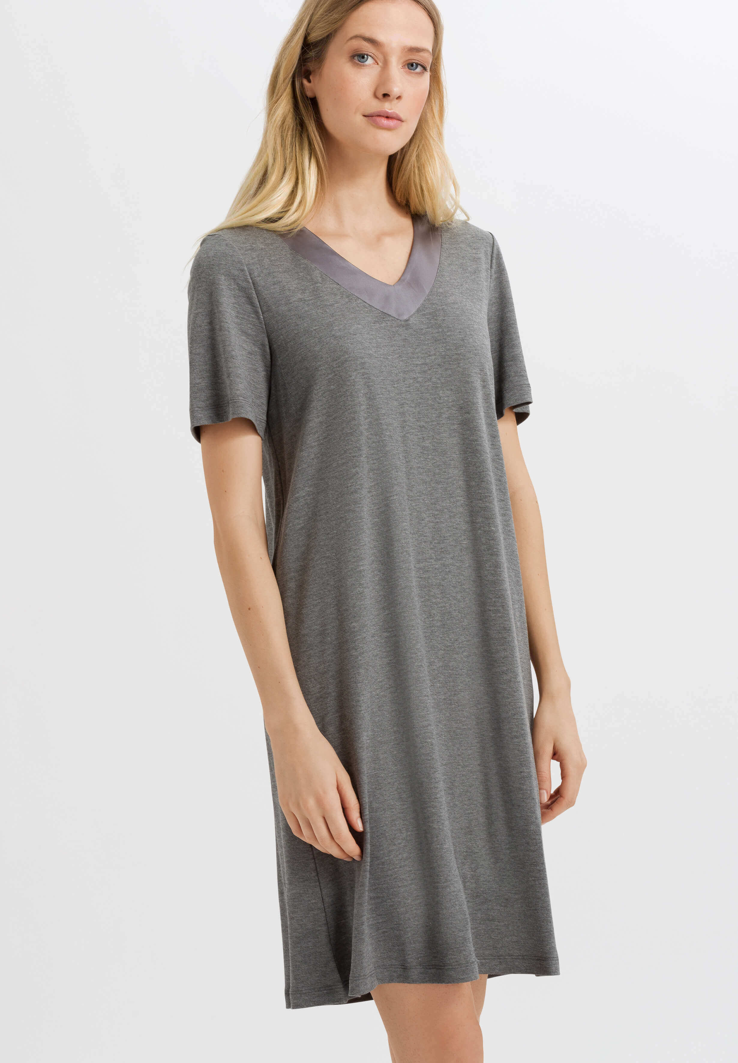 Ночная рубашка с коротким рукавом. Цвет Серый (071119)