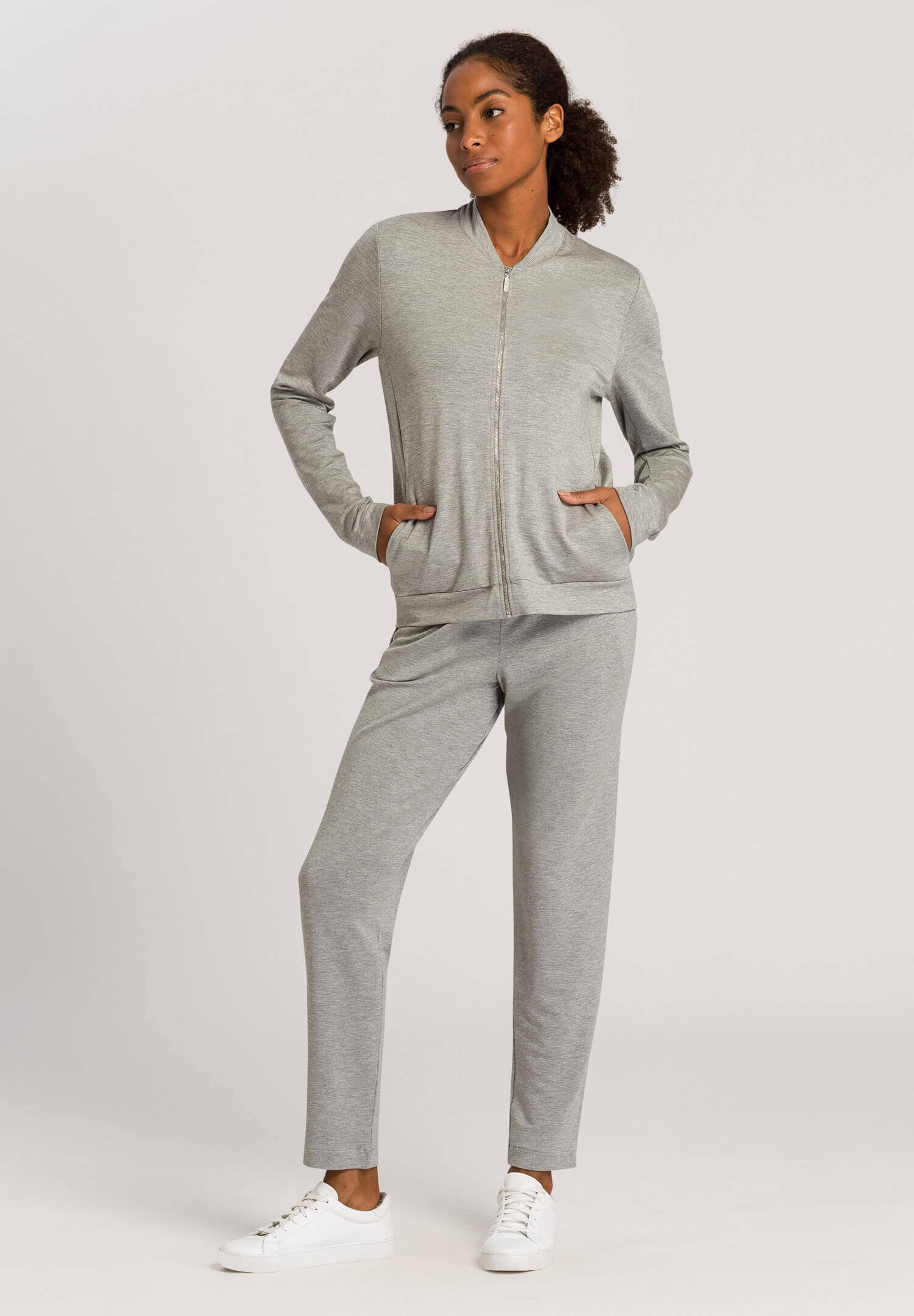 Длинные брюки. Цвет Серый (071676)