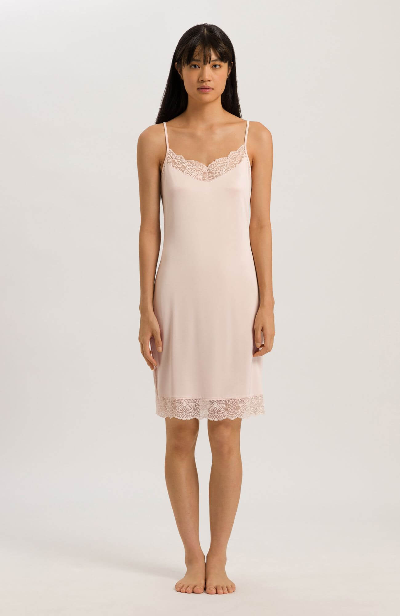 Ночная сорочка с кружевом. Цвет Розовый (072311)