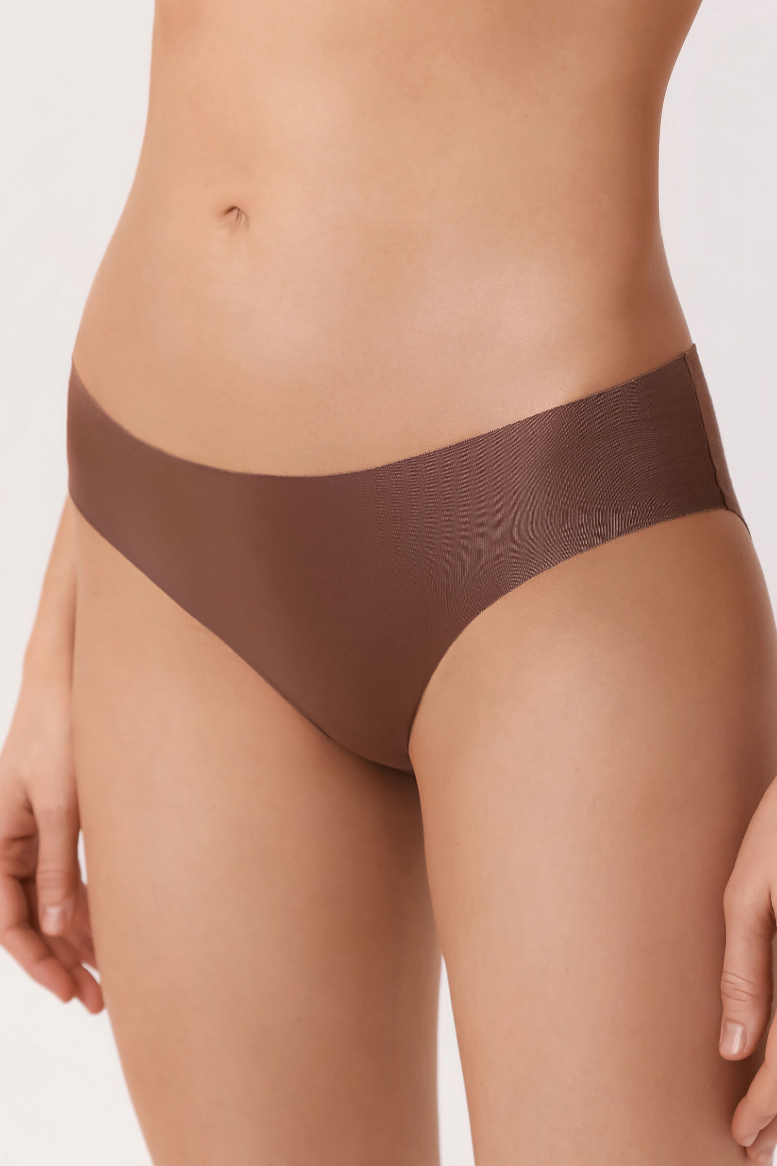Бесшовные трусы слипы. Цвет Коричневый (071865)