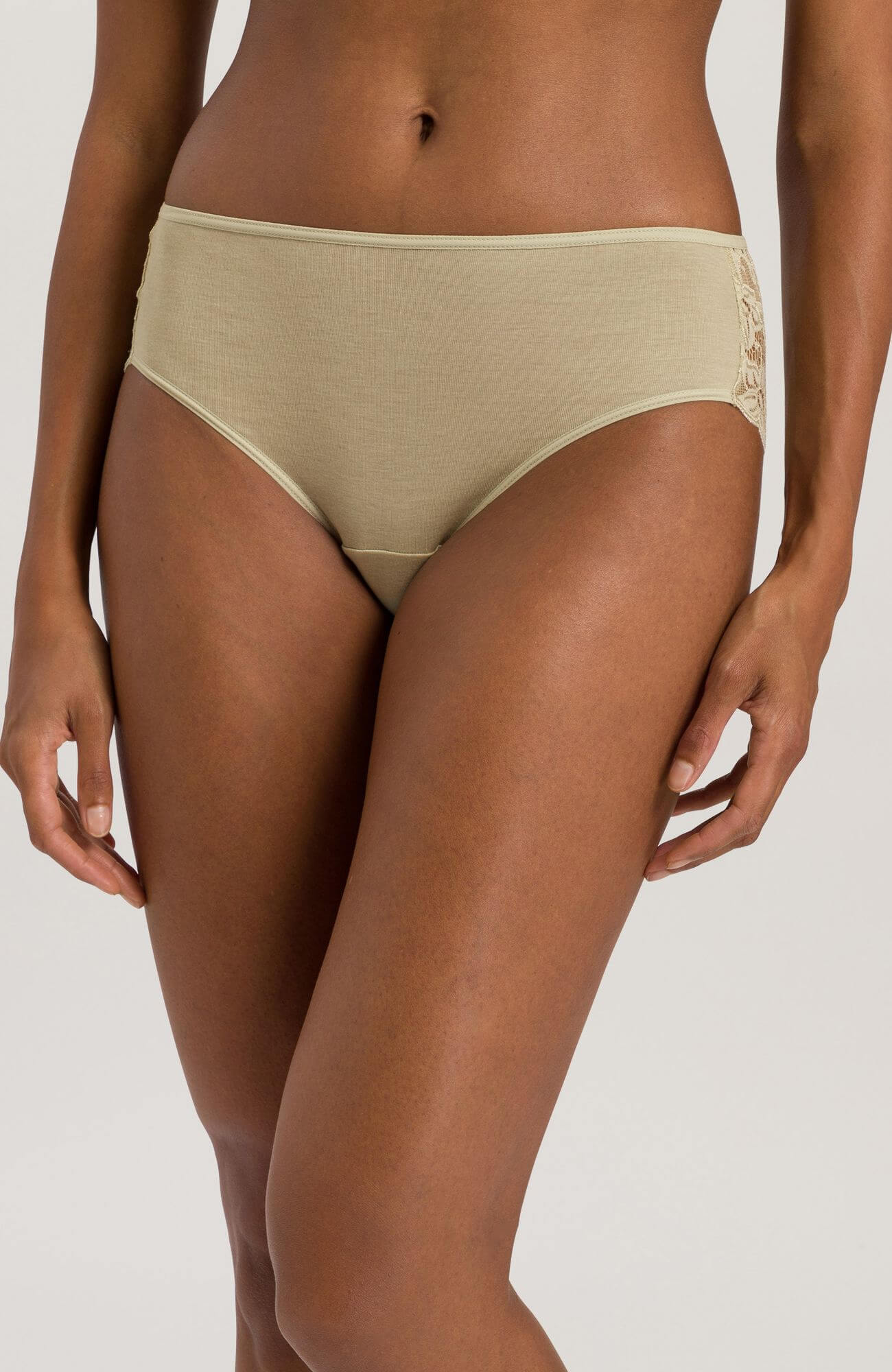 Базовые трусы слипы. Цвет Оливковый (072720)