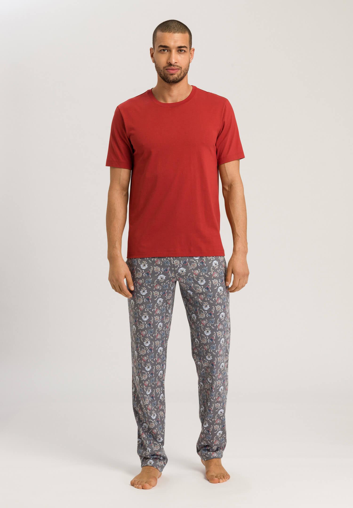 Футболка из 100% хлопка. Цвет Красный (072422)