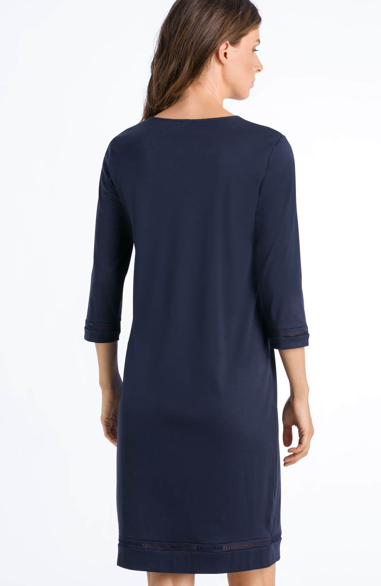 Хлопковая ночная сорочка с V-образным вырезом. Цвет Синий (071633)