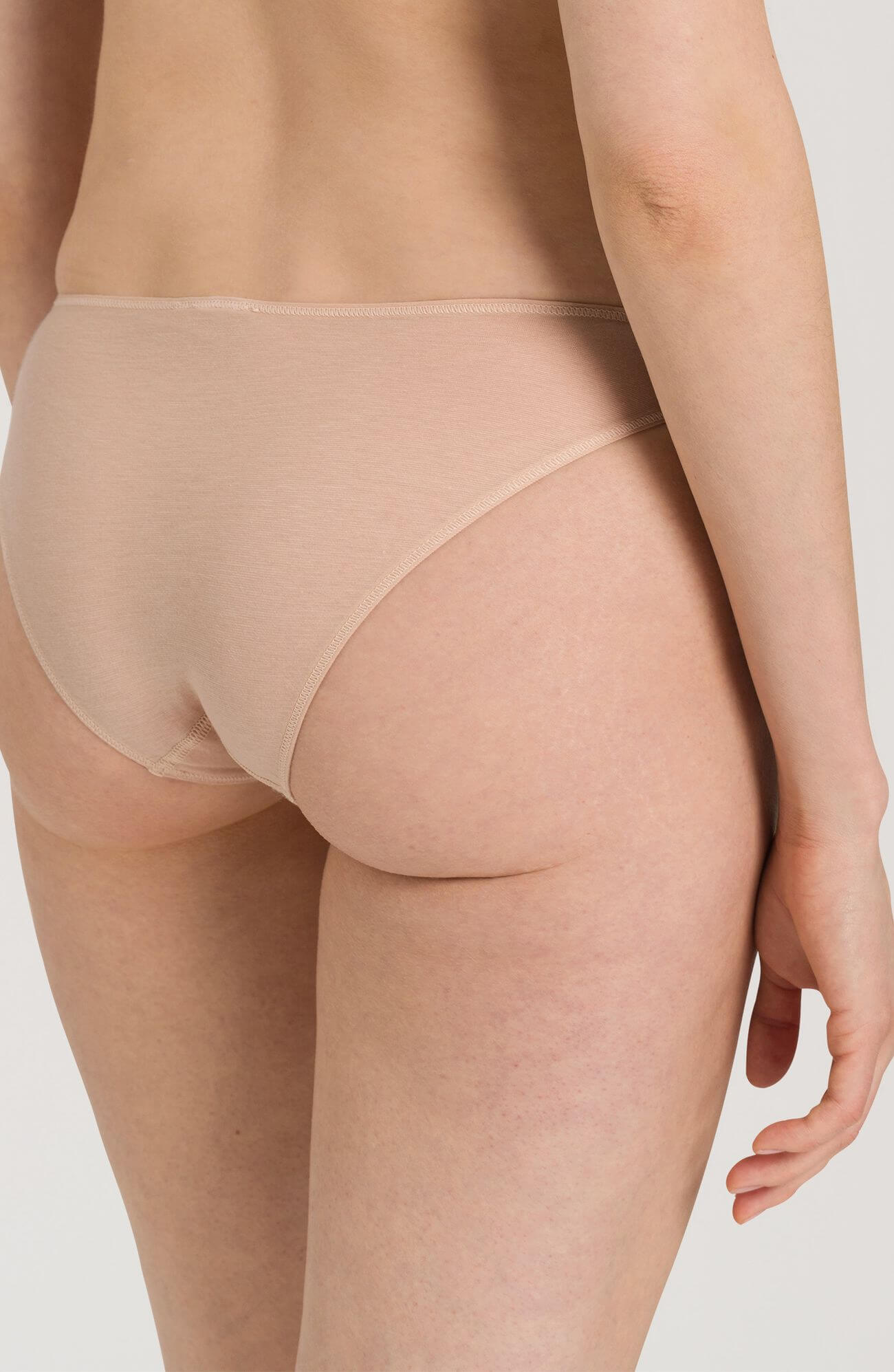 Ультралегкие трусы слипы из 100% хлопка. Цвет Бежевый (070274)