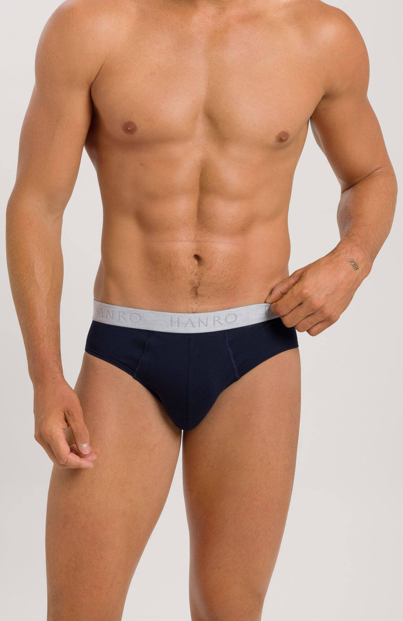 Комплект трусов брифов из мерсеризованного хлопка. Цвет Набор цветов (2896)