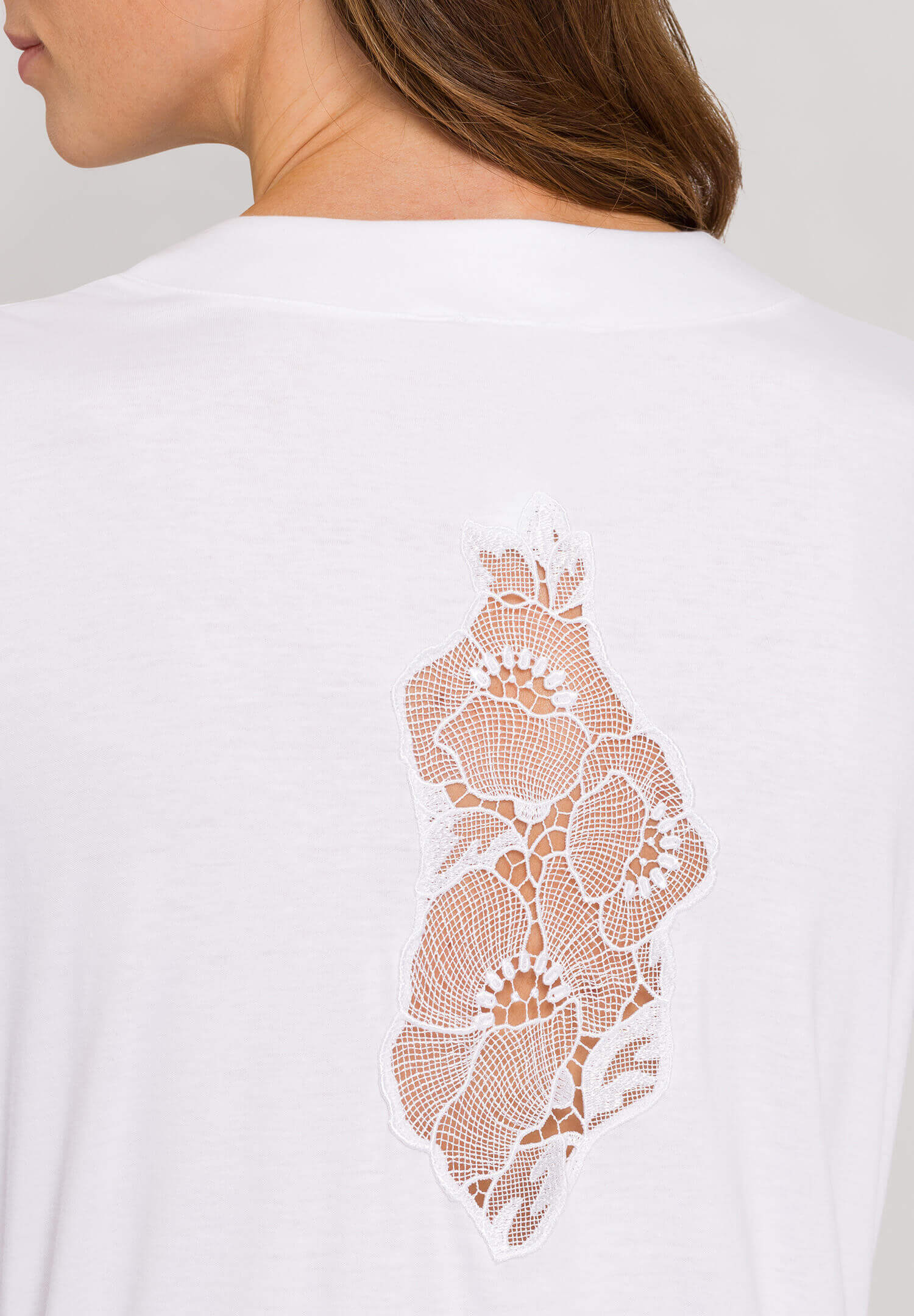 Халат из 100% хлопка. Цвет Белый (070101)