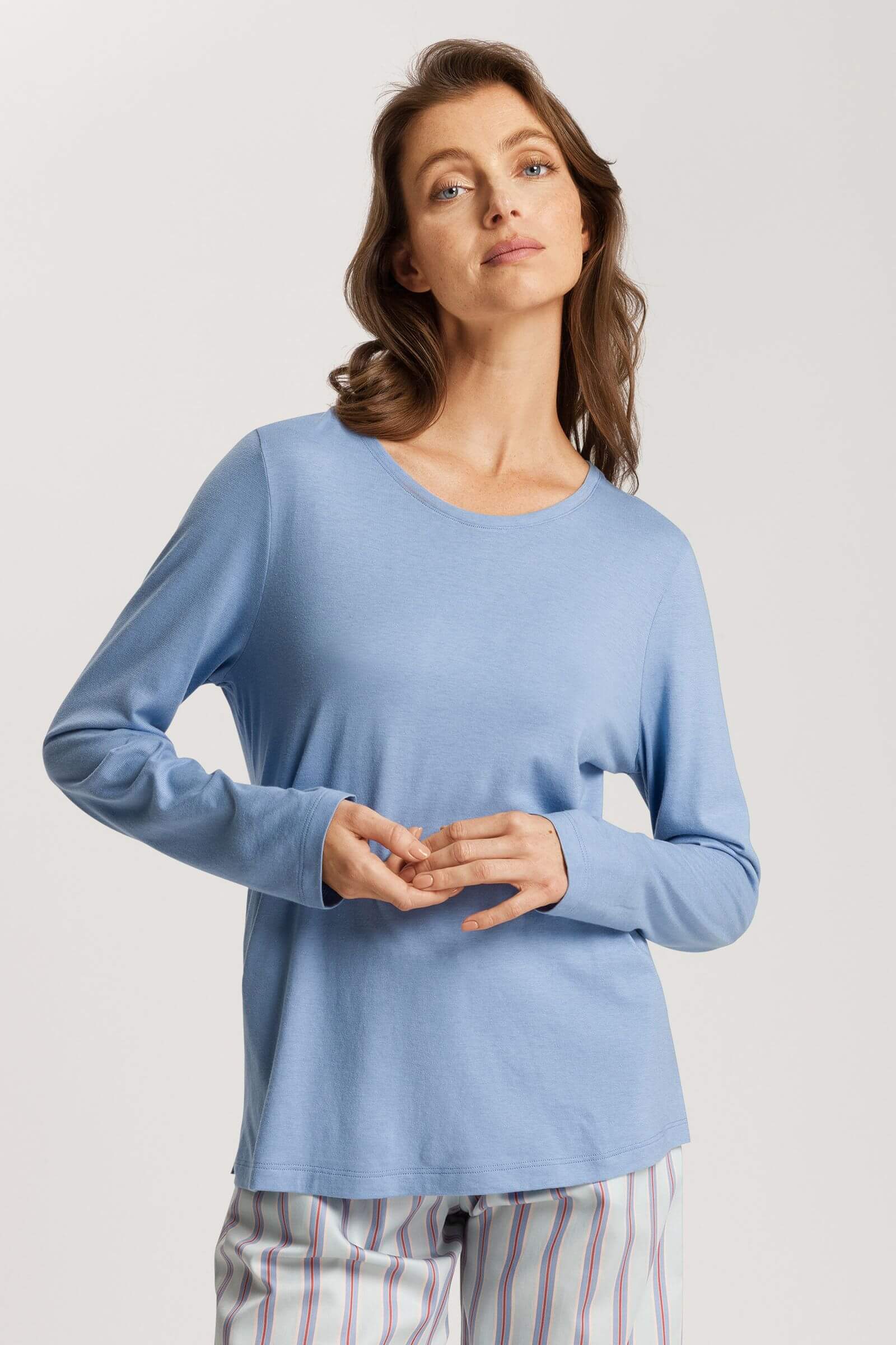 Пижамный лонгслив из хлопка и модала. Цвет Голубой (072533)