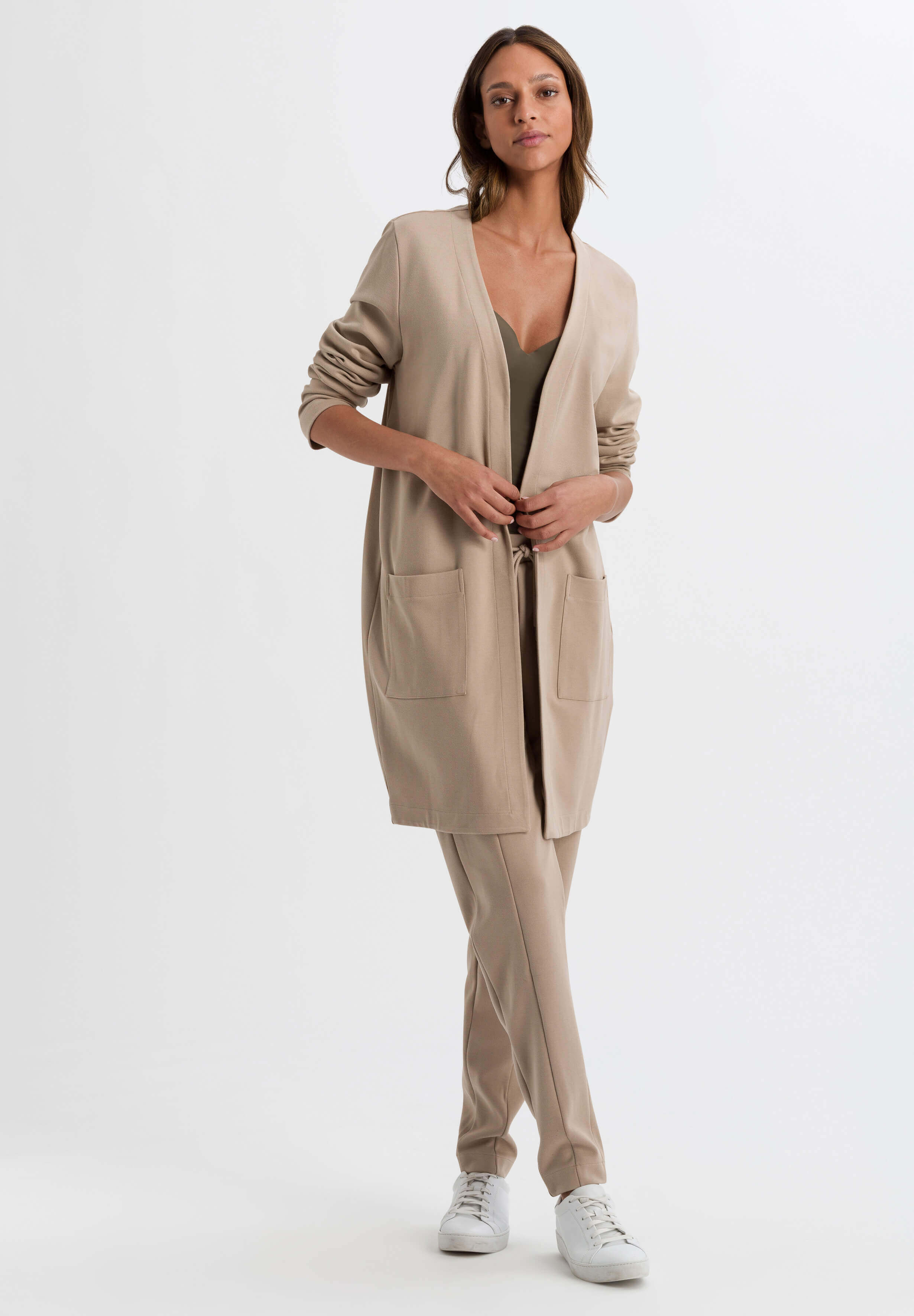 Кардиган. Цвет Бежевый (072800)