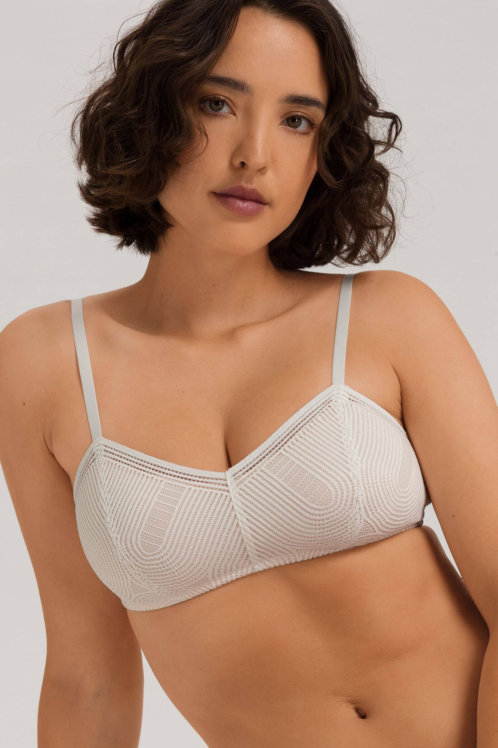 Бюстгальтер-топ без косточек. Цвет Кремовый (072203)
