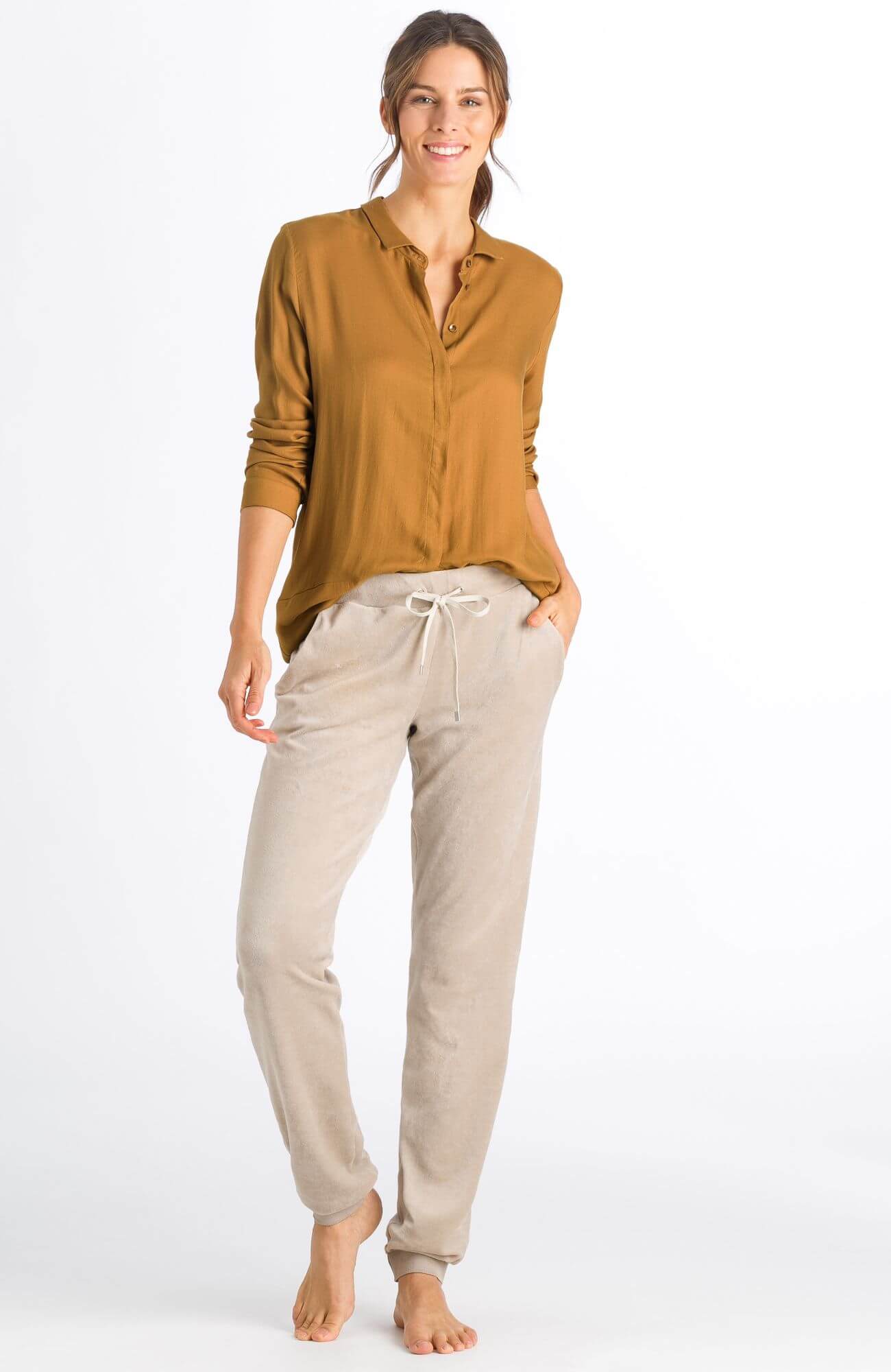 Удлиненная рубашка. Цвет Желтый (071800)