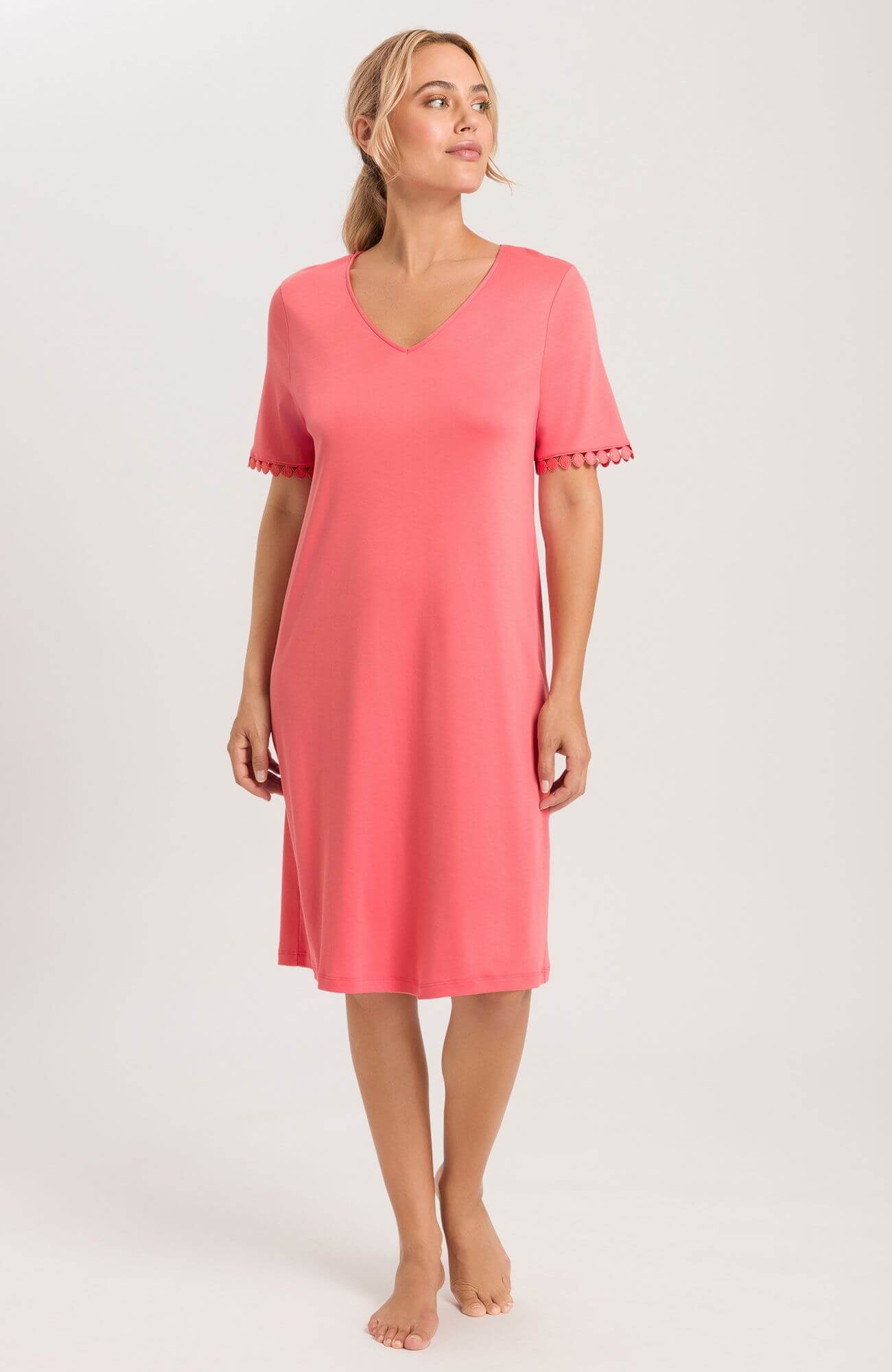 Ночная сорочка с V-образным вырезом. Цвет Розовый (072309)