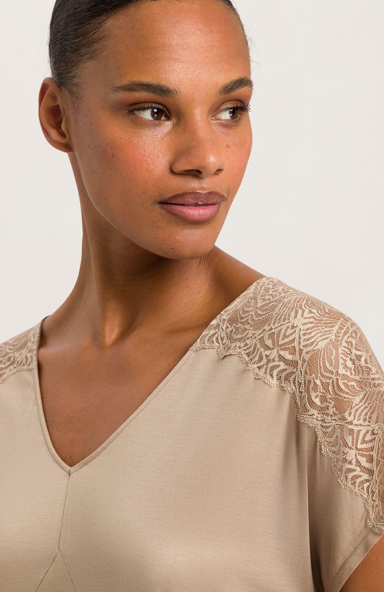 Ночная сорочка с коротким рукавом. Цвет Бежевый (072828)