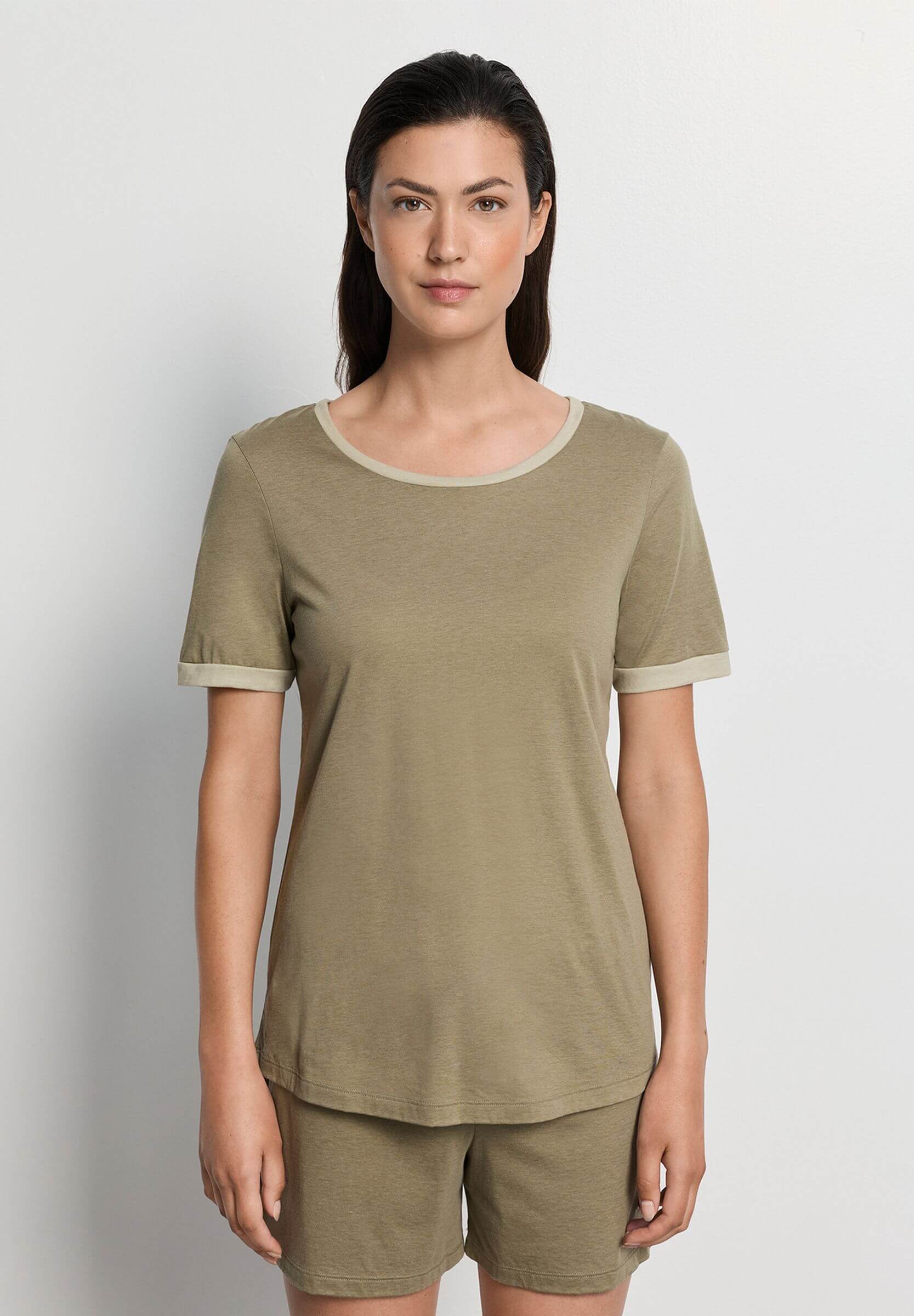 Пижама с коротким рукавом